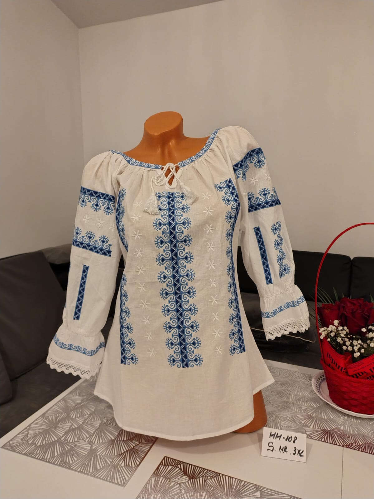 Ie tradițională Mihaela albastru