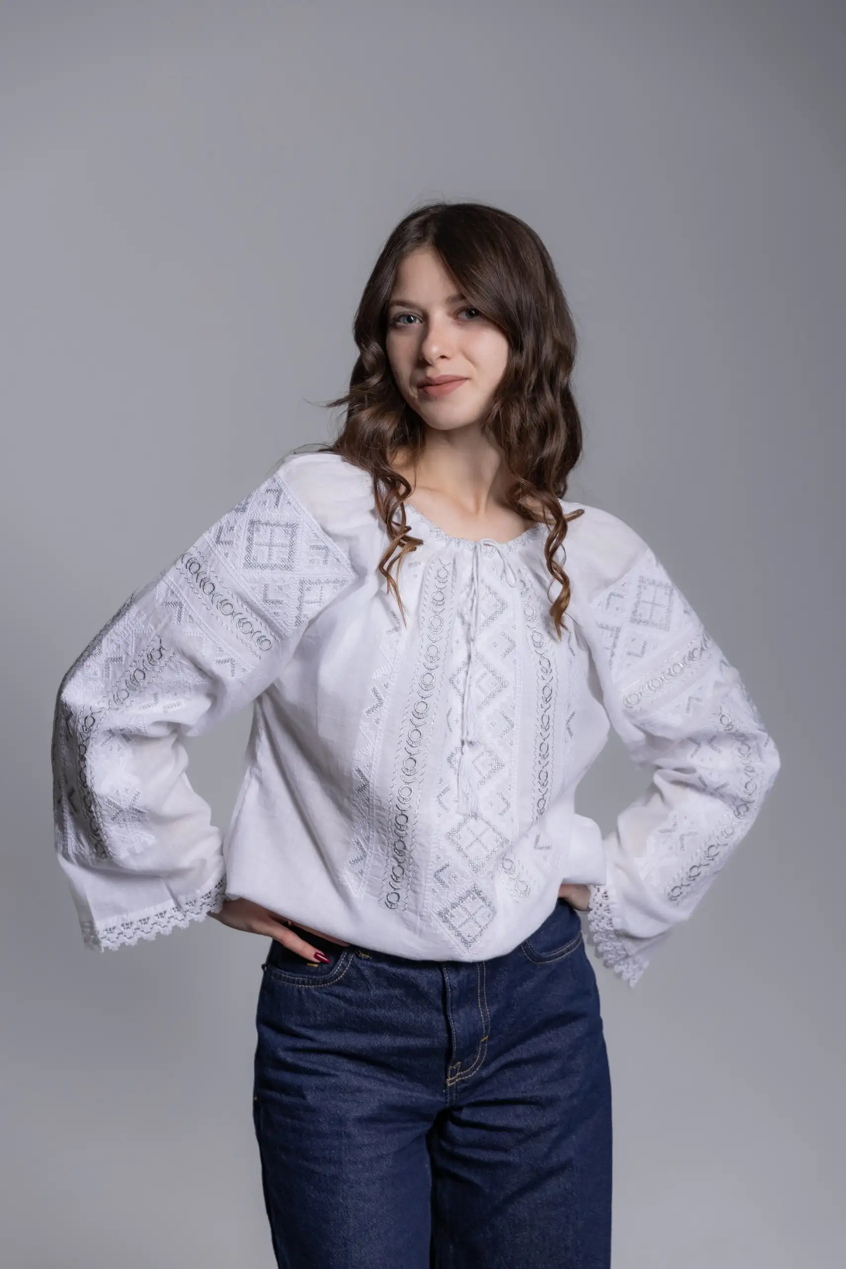 Ie tradițională Alexa Clasic