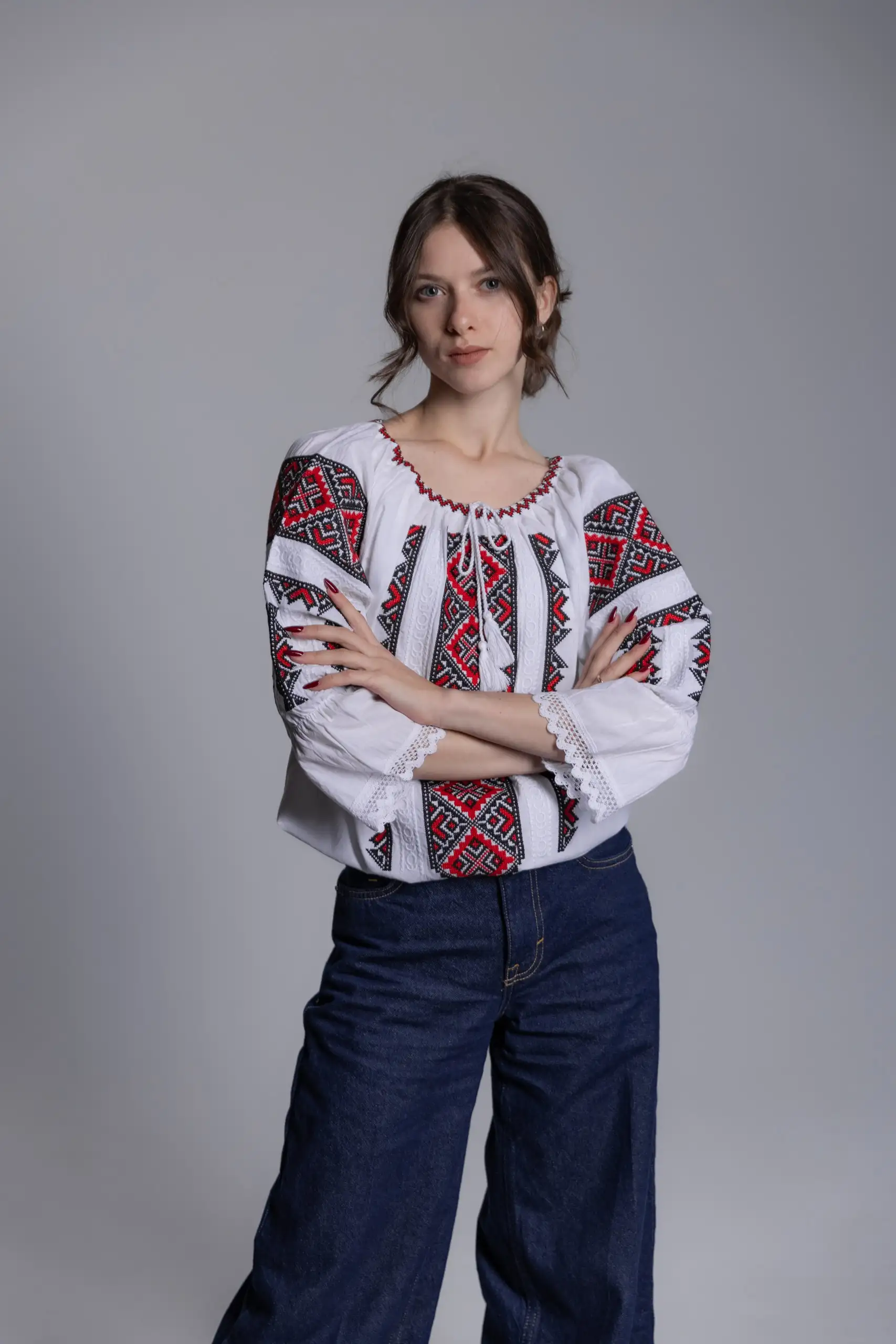 Ie tradițională Mirela